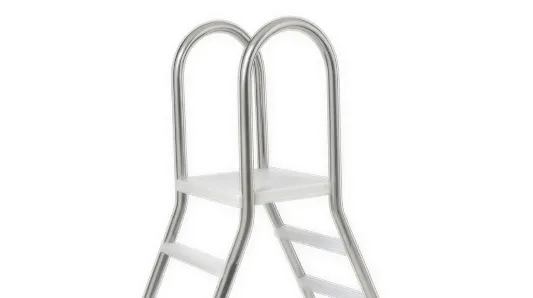 Escaleras de piscina